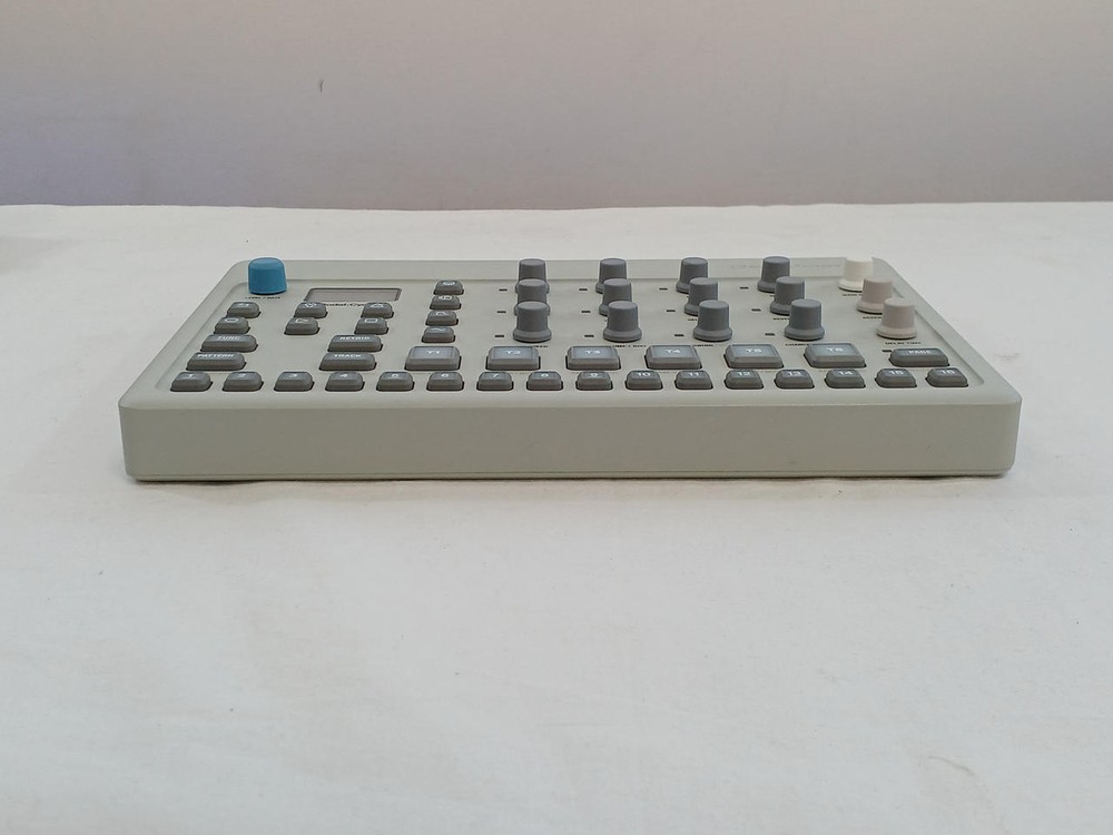 ELEKTRON Model:Cycles Groovebox From Japan