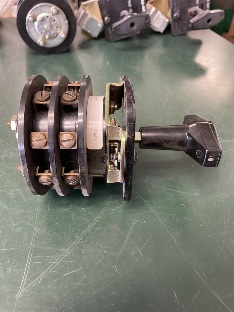 Electroswitch Series 24 24202B 9447 Rotary unit Switch