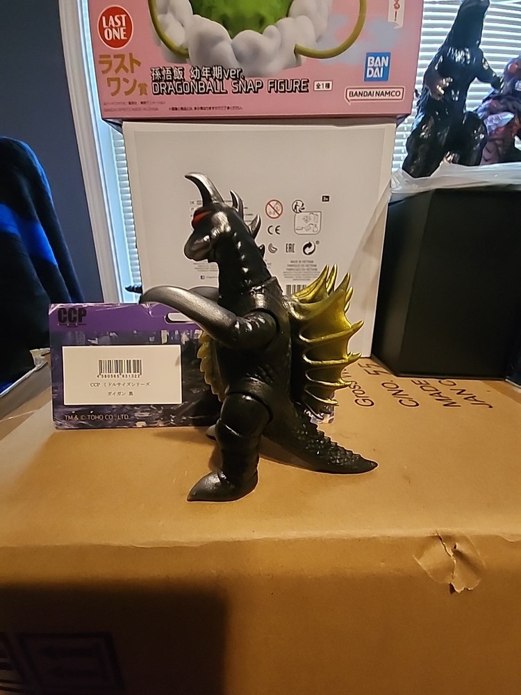 CCP Middle Size Series Gigan Black