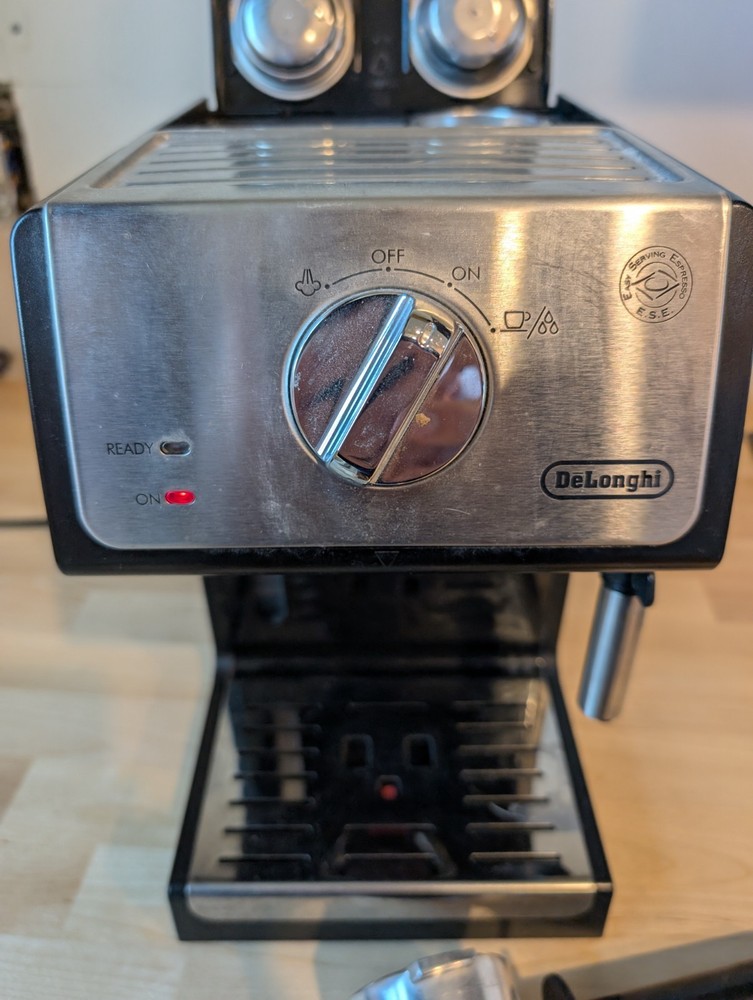 DeLonghi ECP3220 Manual Espresso Machine Cappuccino Maker, Black