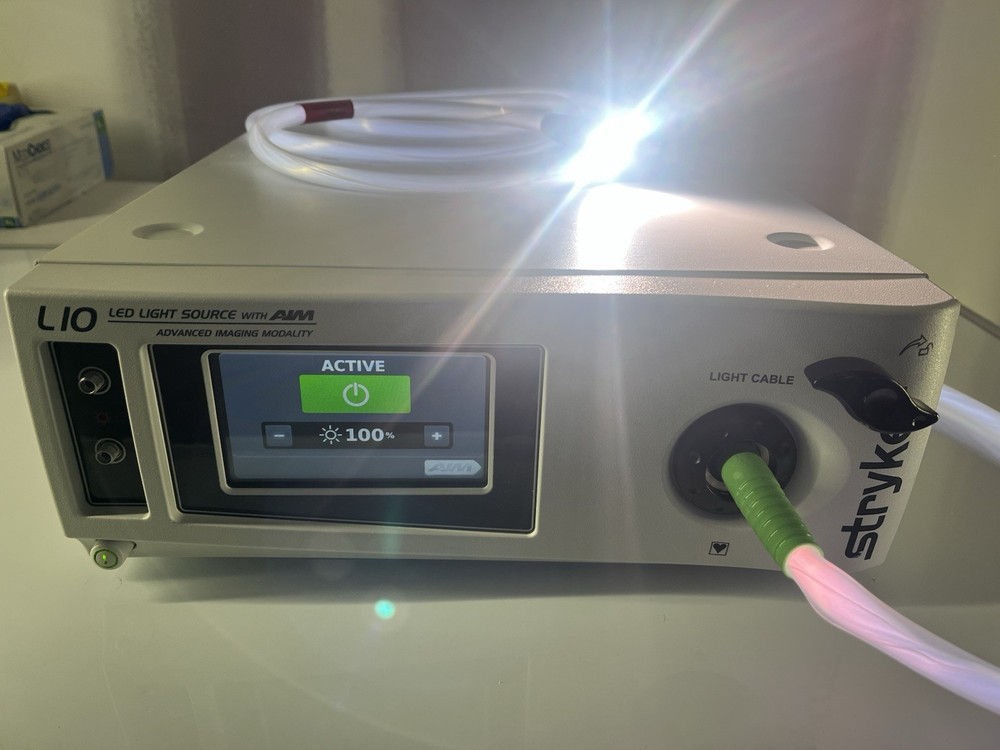 Stryker L10 LED Light Source Without Light source Cable.