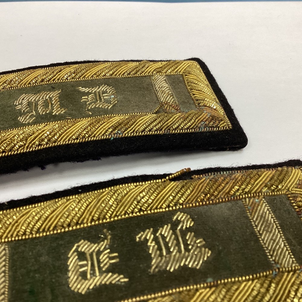 German officer’s shoulder braids? Monograms
