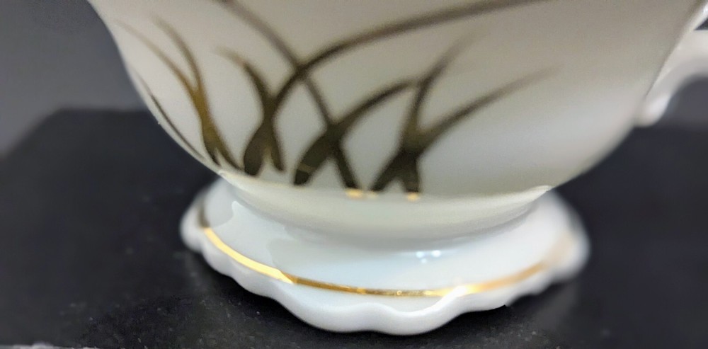 White & Gold W/ Embossed Pattern And Gold Painted Wheat Pattern On Cup