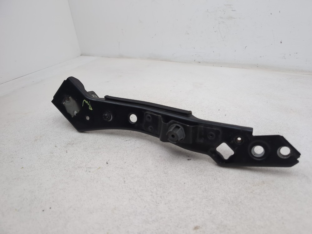 RENAULT MEGANE EXPRESSION VVT PASSENGER SIDE L FRONT SLAM PANEL BRACKET 6251306D