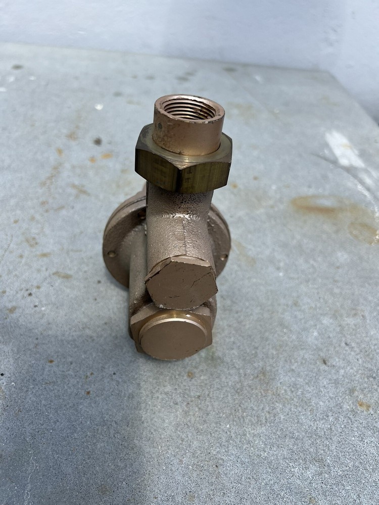 NEW WATTS PRESSURE REDUCING VALVES