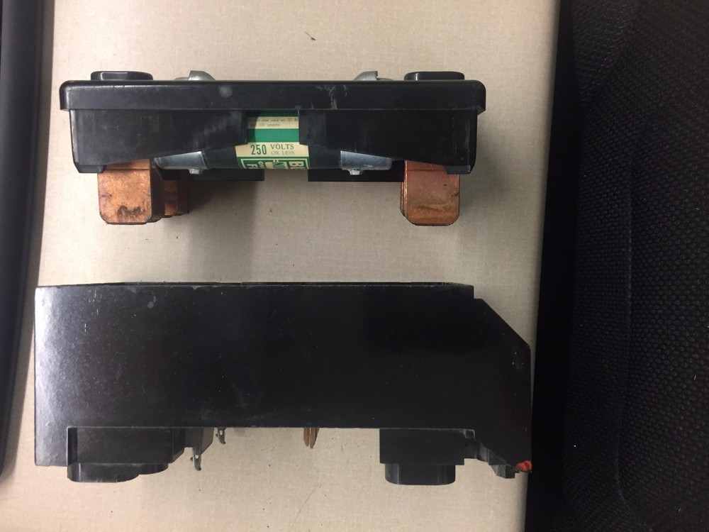 FPE FEDERAL PACIFIC 102 100AMP FUSE BLOCK & PULLOUT