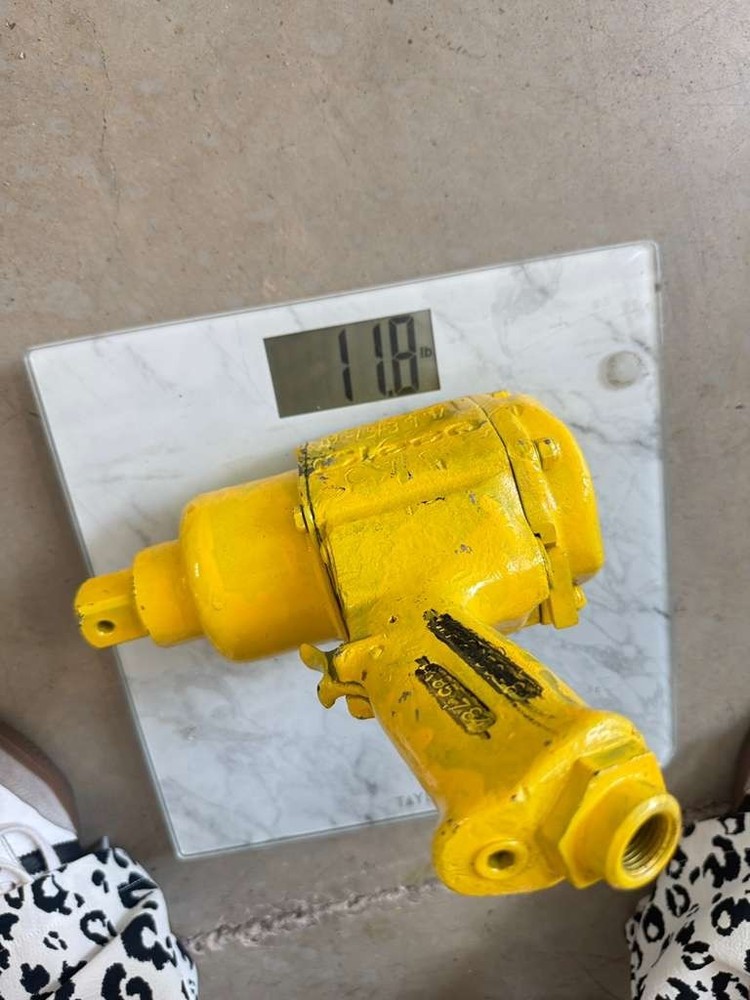 CLECO WP 2059-8 Impact Wrench