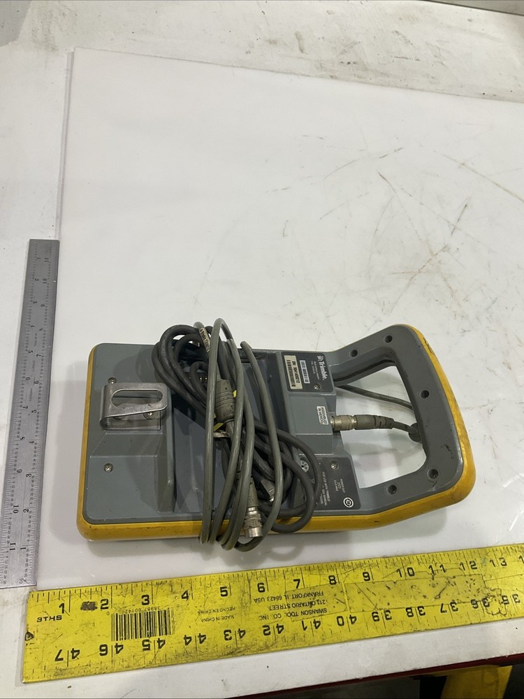 TRIMBLE 59369-00 MULTI BATTERY ADAPTOR T2M