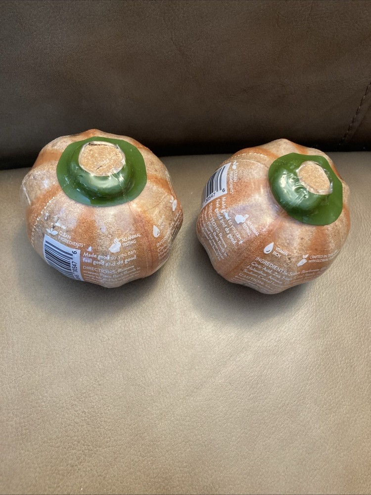 Pacha Soap Co, 2-2 pack Bath Bombs, Pumpkin Spice, 7oz Each