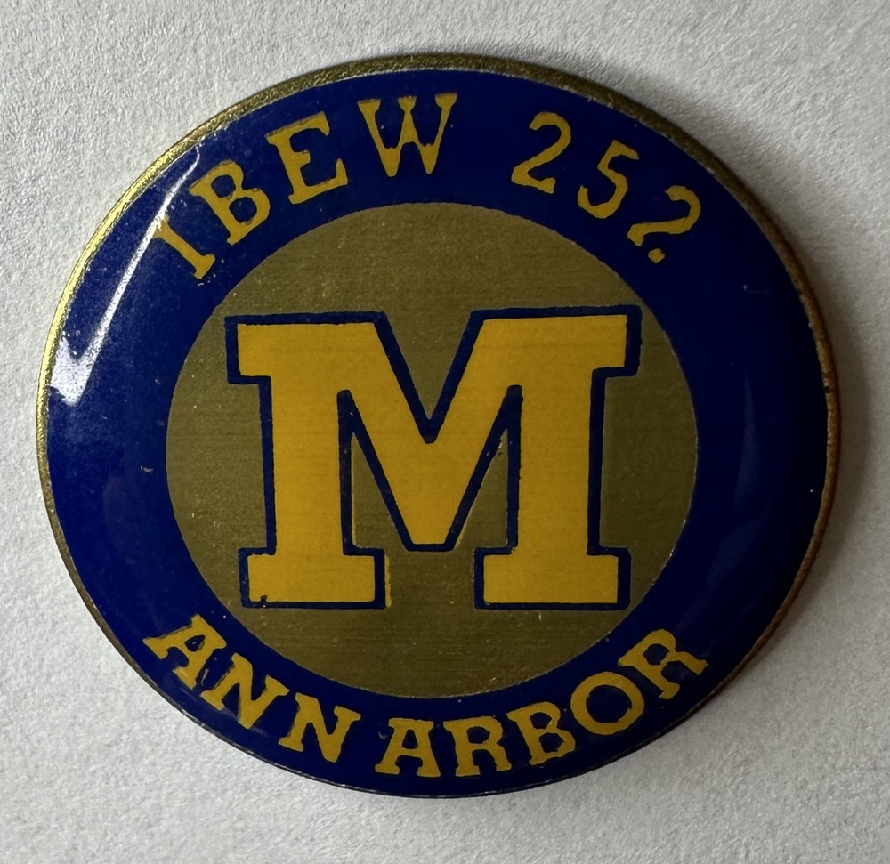 IBEW Lapel Pin Local 252 Ann Arbor, MI