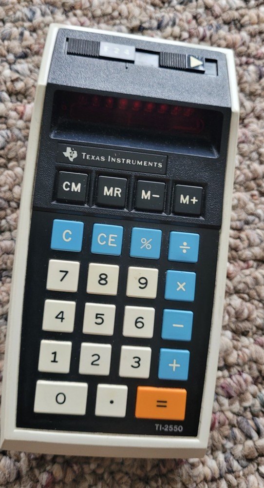 Vintage calculator Texas Instruments TI 2550 with Memory with Case