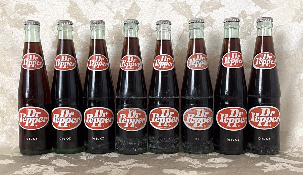 VINTAGE 10oz DR PEPPER 8-PACK CARRIER