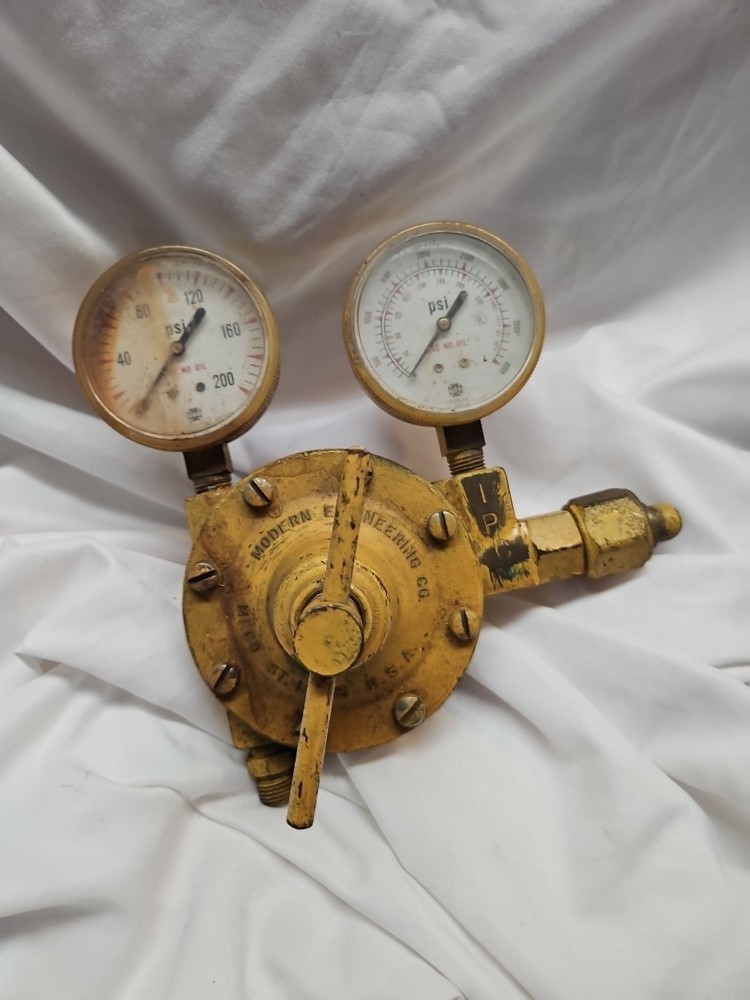 Meco Multi-Seat Type O Regulator Gauge