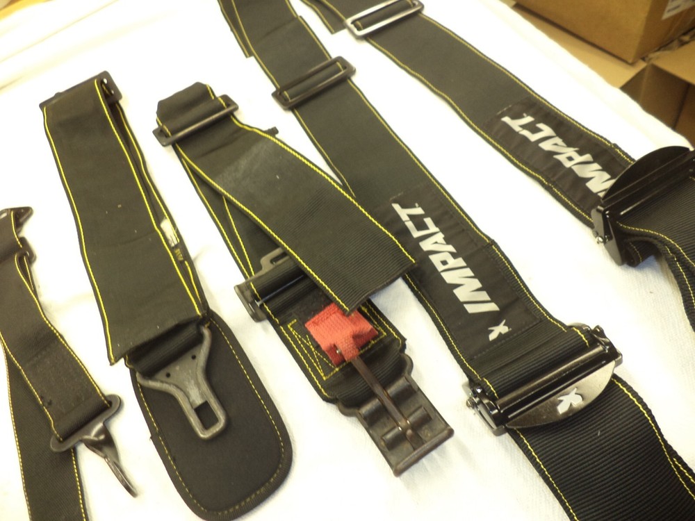IMPACT RACING SEAT BELTS BLACK SILVER