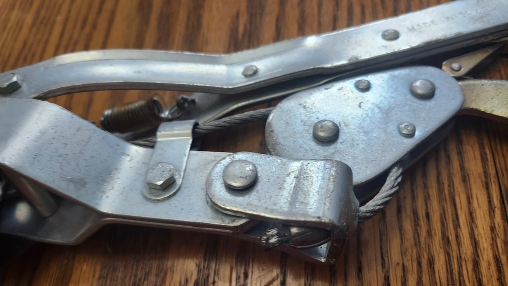 Power Pull Single Gear Crank Cable Puller Tow Winch Come Along USED