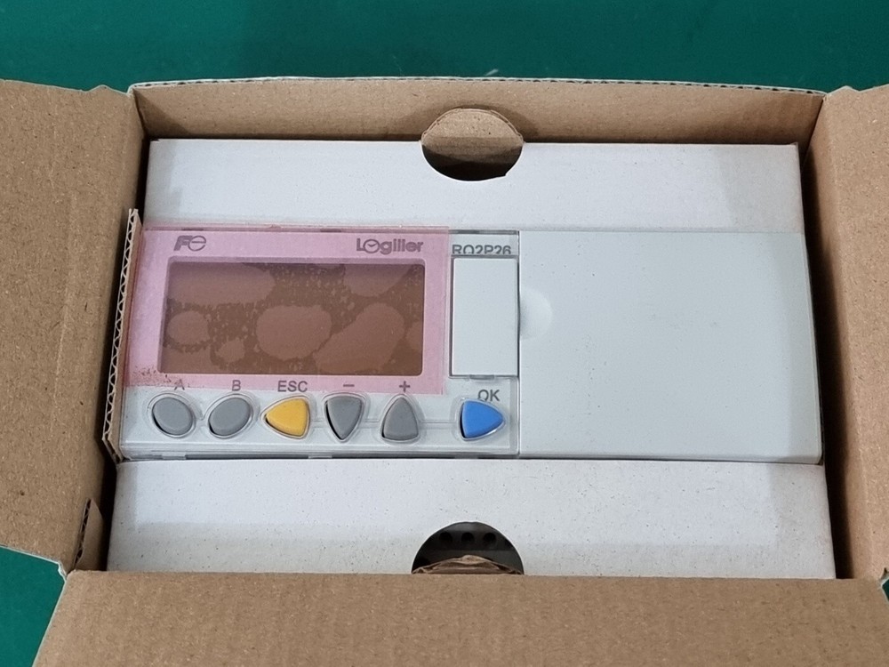 Fuji RQ2P26-R14 Control relay