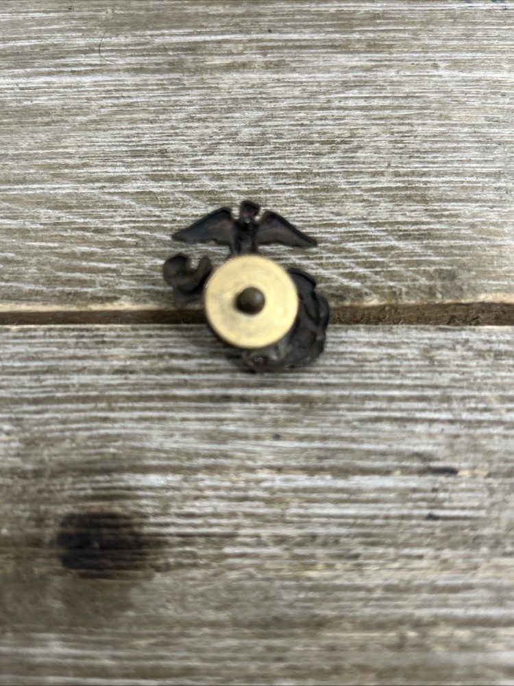 USMC Enlisted Emblem Screw Pin