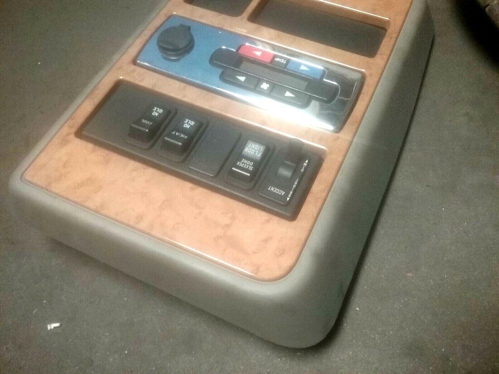 INTERNATIONAL PROSTAR SLEEPER CONTROL PANEL XS279020