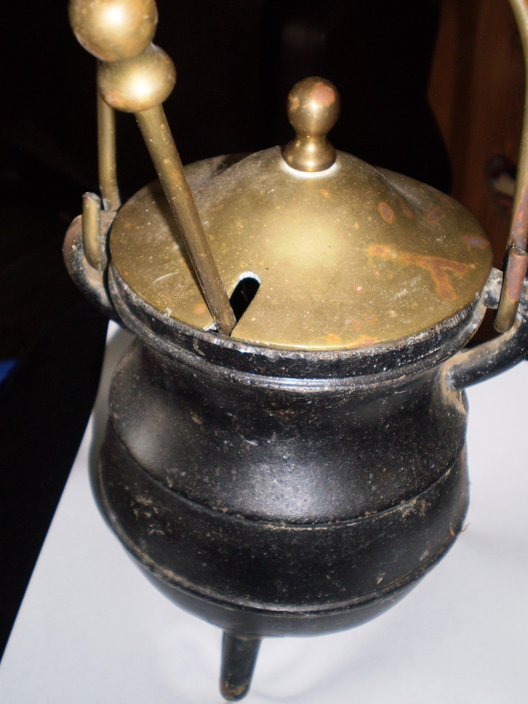 FIREPLACE HEARTH STARTER FUEL KETTLE vintage!!