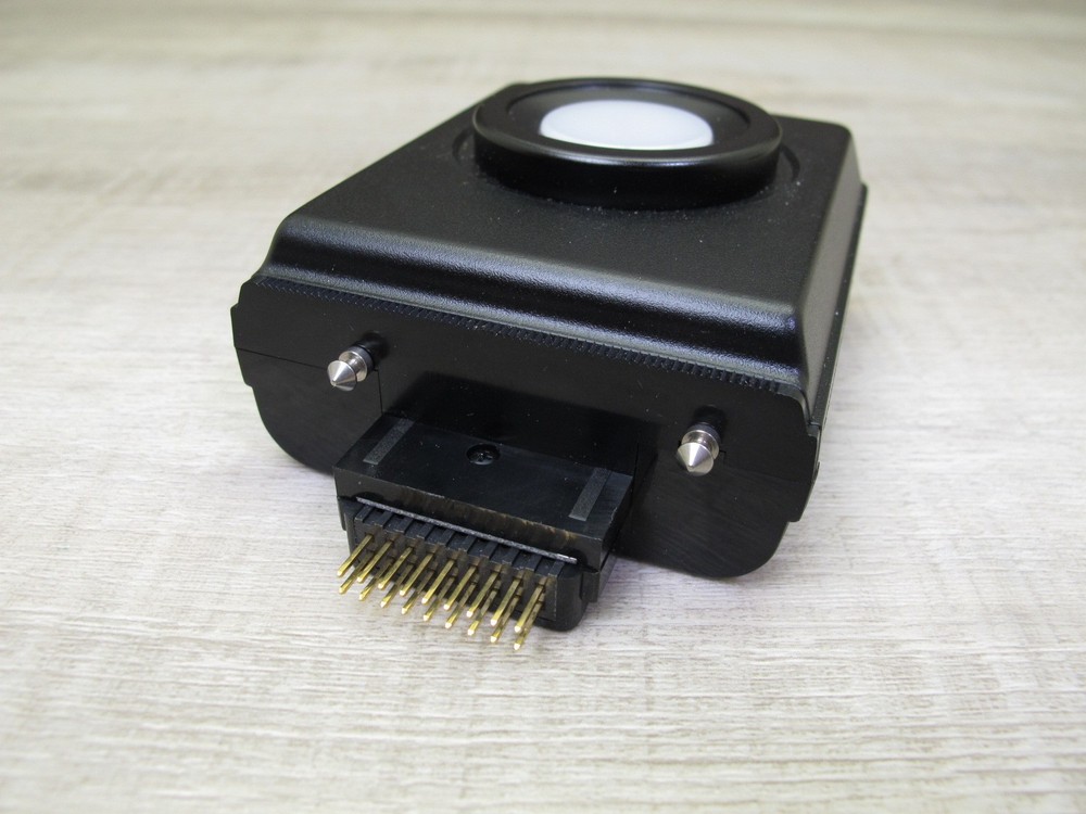 Minolta Flash Color Receptor in the Case