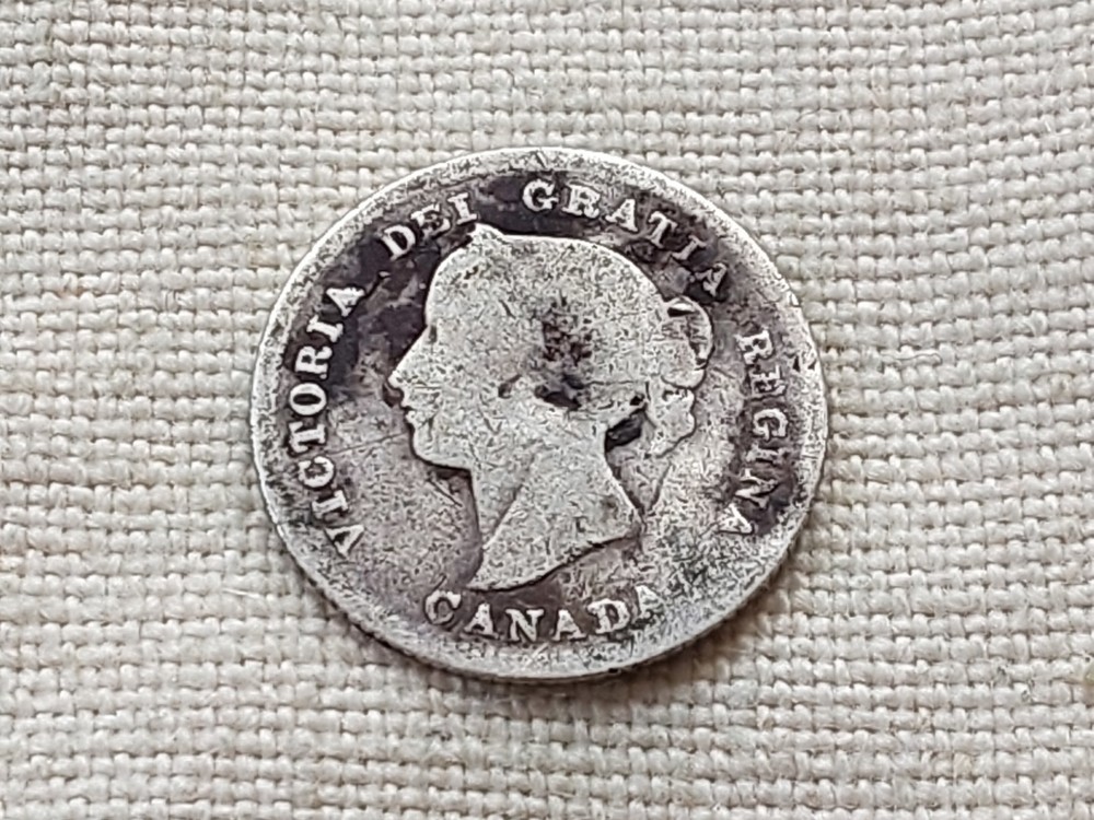 Canada 1899 5 cents   0.925 silver