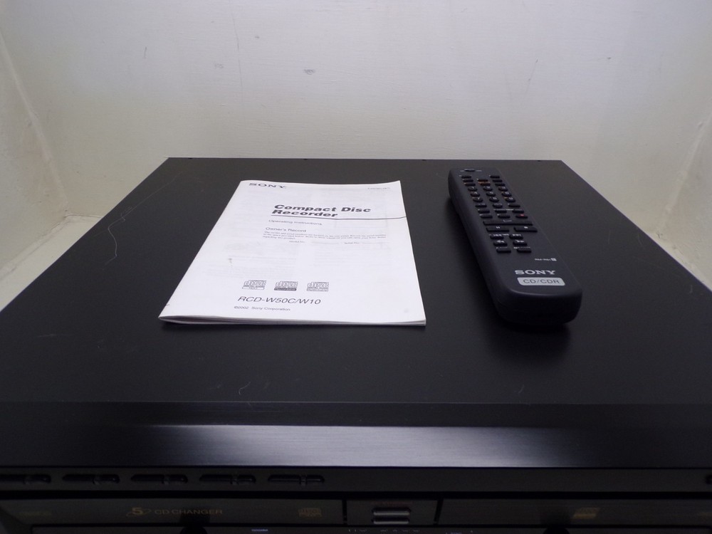 Sony RCD-W50C CD Changer