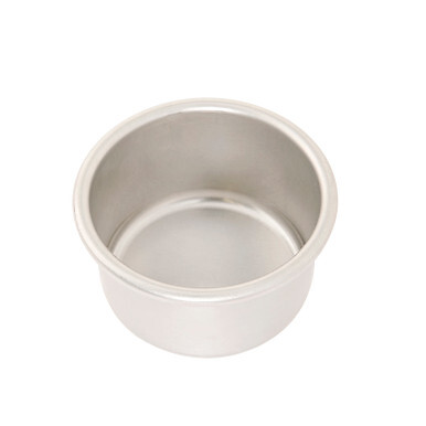 Nordic Ware Naturals® 4" Round Layer Cake Pan