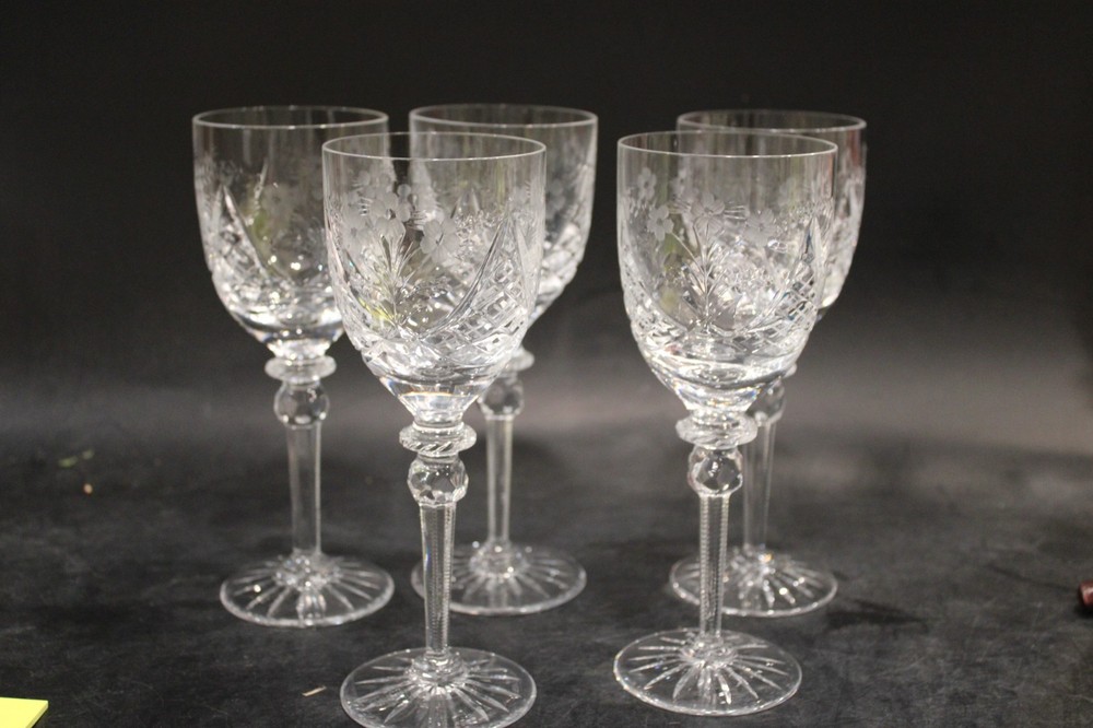 Rogaska Jasmine 5 Wine 7 3/4"
