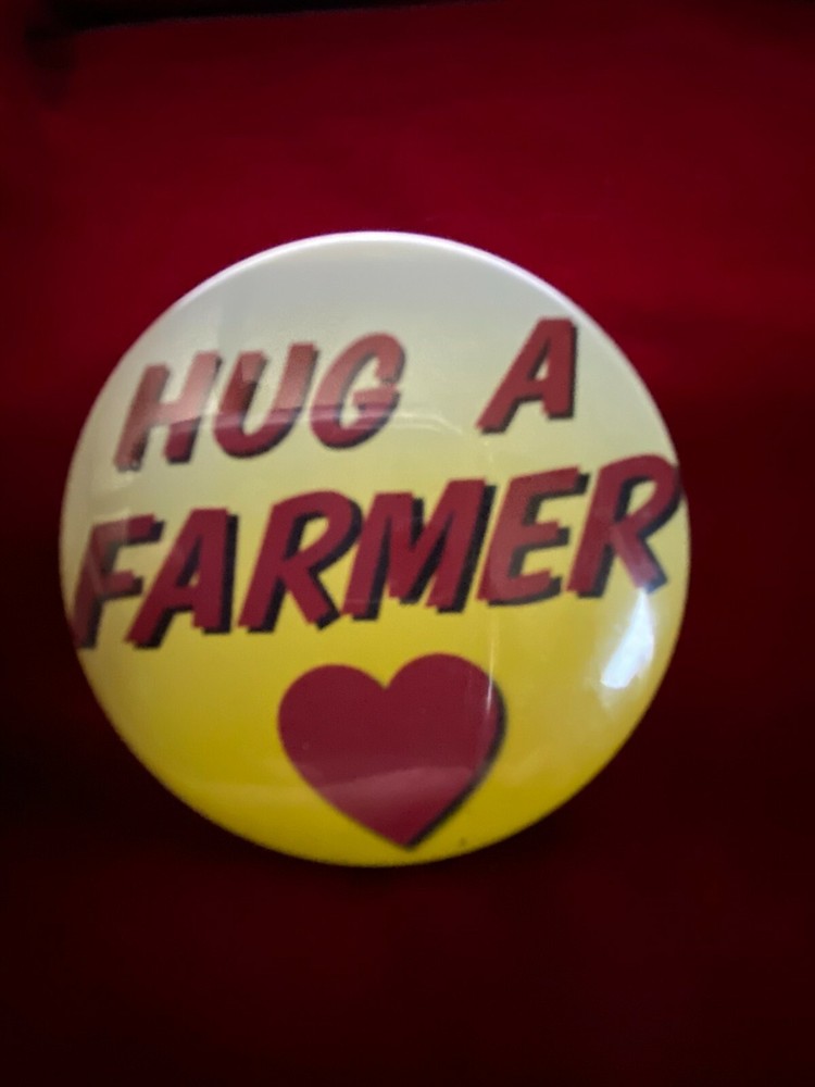 Unbranded Hug A Farmer Script Heart Pinback Button Vtg 2.25" Appreciation