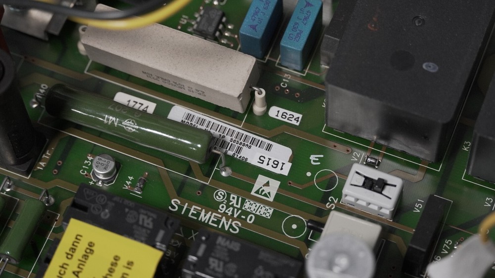 Siemens 5658906 D160 switch on circuit board, Multix