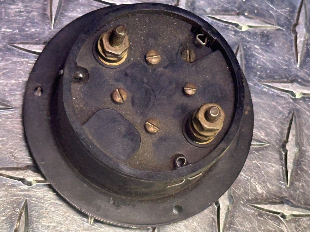 Roller Smith 0 to 30 volts DC voltmeter could be used for 24 volt system ??