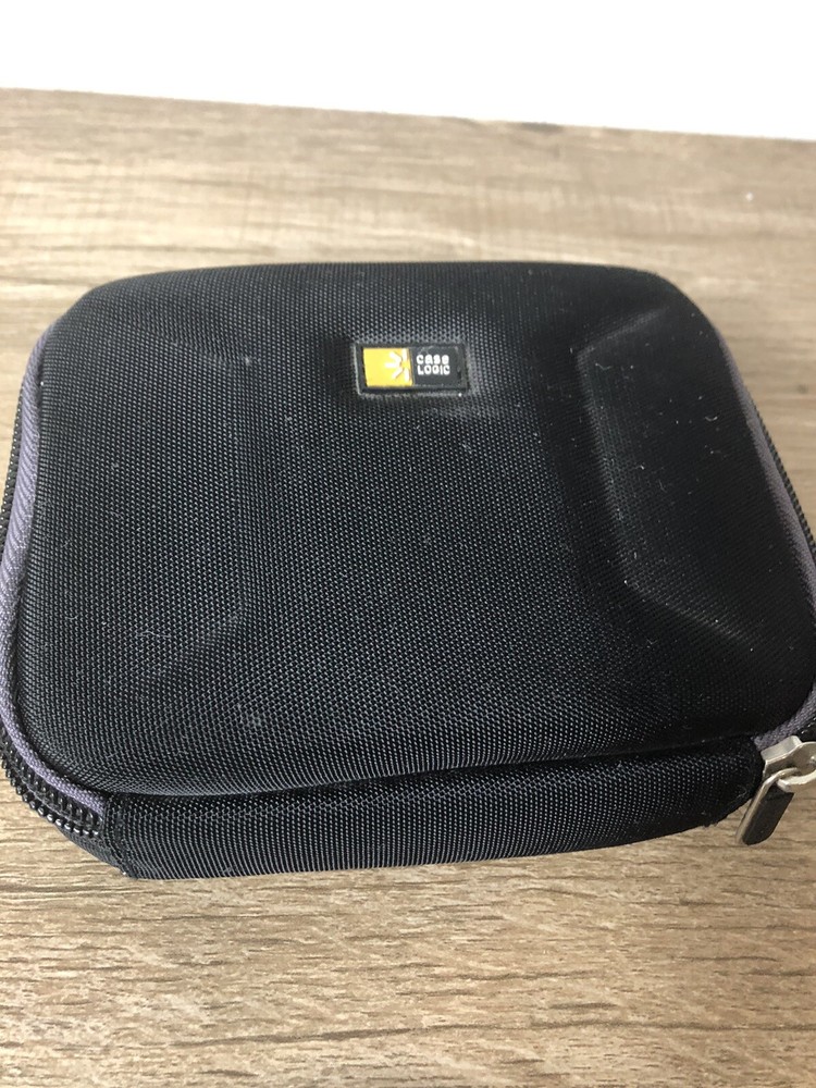 TomTom XL GPS N14644 Touchscreen GPS Tested With Case Bundle