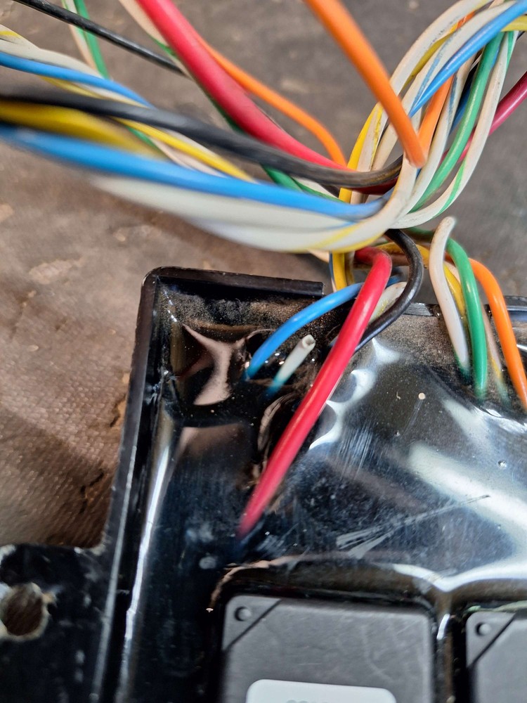 Whelen UBF5150 brake light flasher