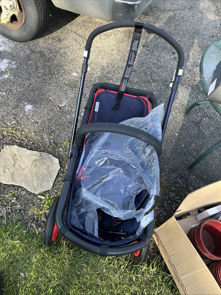 Bugaboo, chameleon, bassinet, stroller, limited, edition, navy and red