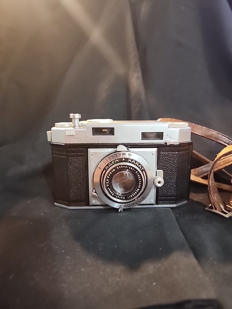 Agfa Karat 36 5cm/f2 Rodenstock Heligon Lens. Compur Rapid Shutter Camera