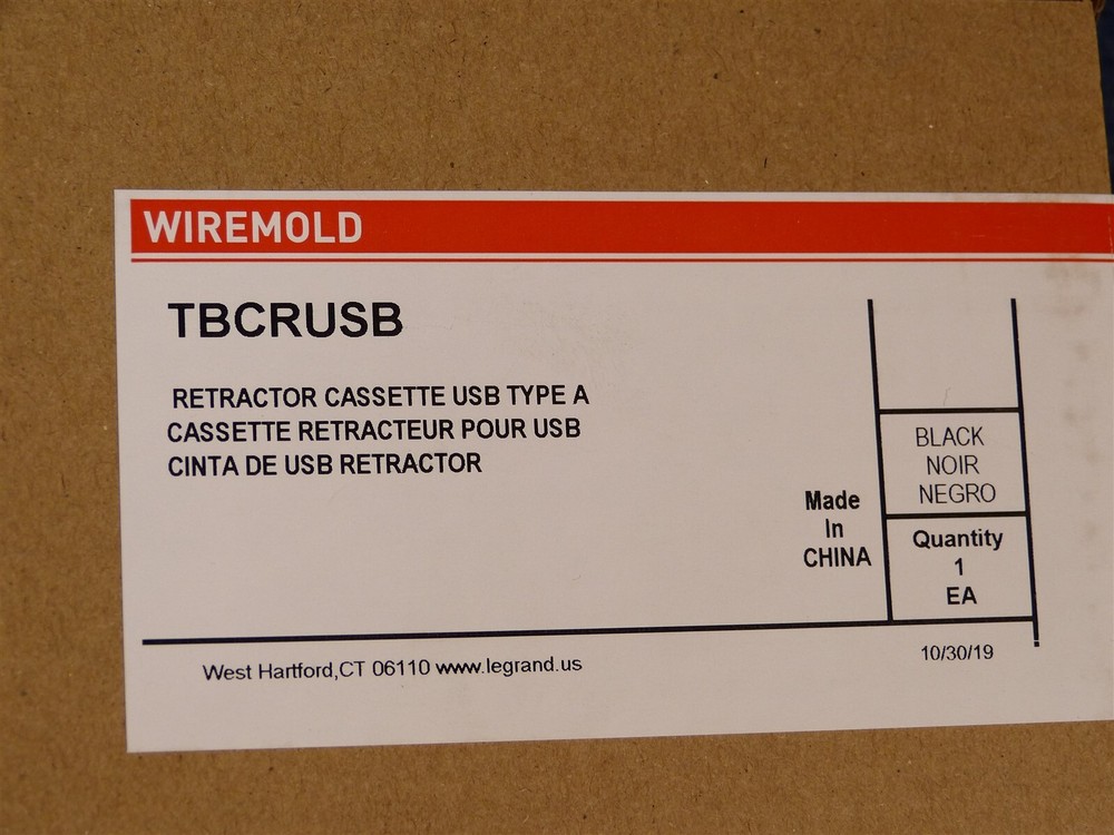 NEW Wiremold TBCRUSB / Retractor Cassette for USB Type A (SH-34)