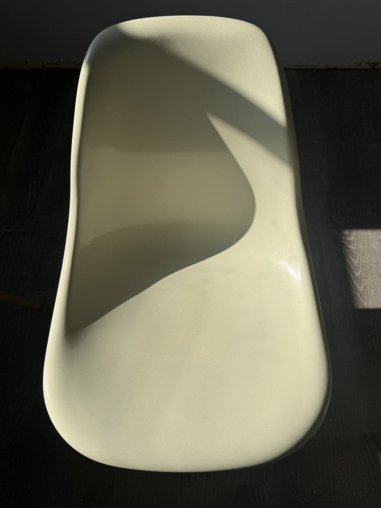 Eames Molded Plastic Side Chairs Set-of-4