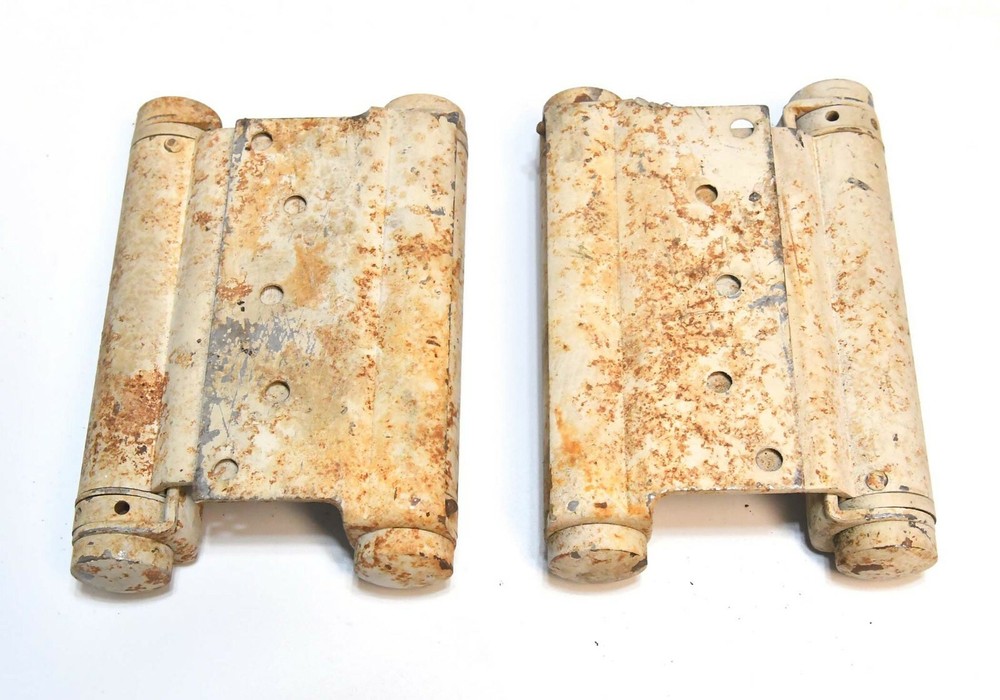 2 LARGE VINTAGE DOUBLE SPRING HINGES 4 X 5 3/4