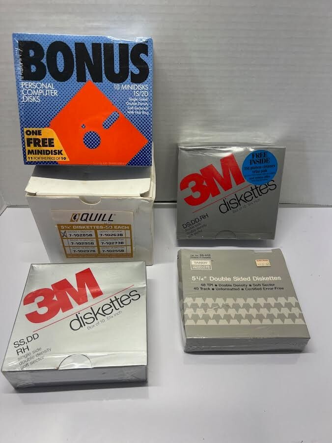 80 Vintage 5 1/4 computer storage diskettes  see pics please
