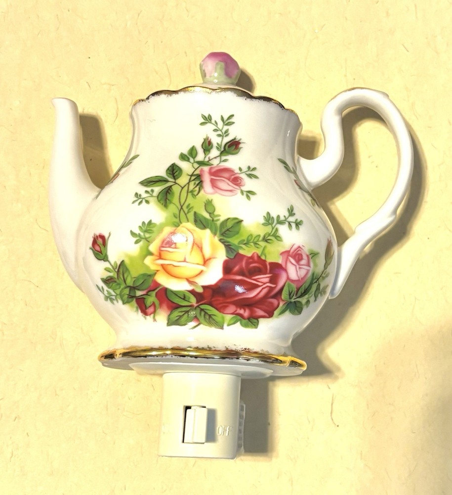 vintage Royal Albert Tea Pot  Night Light