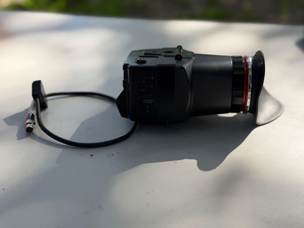 Alphatron EVF-035W-3G Electronic Viewfinder