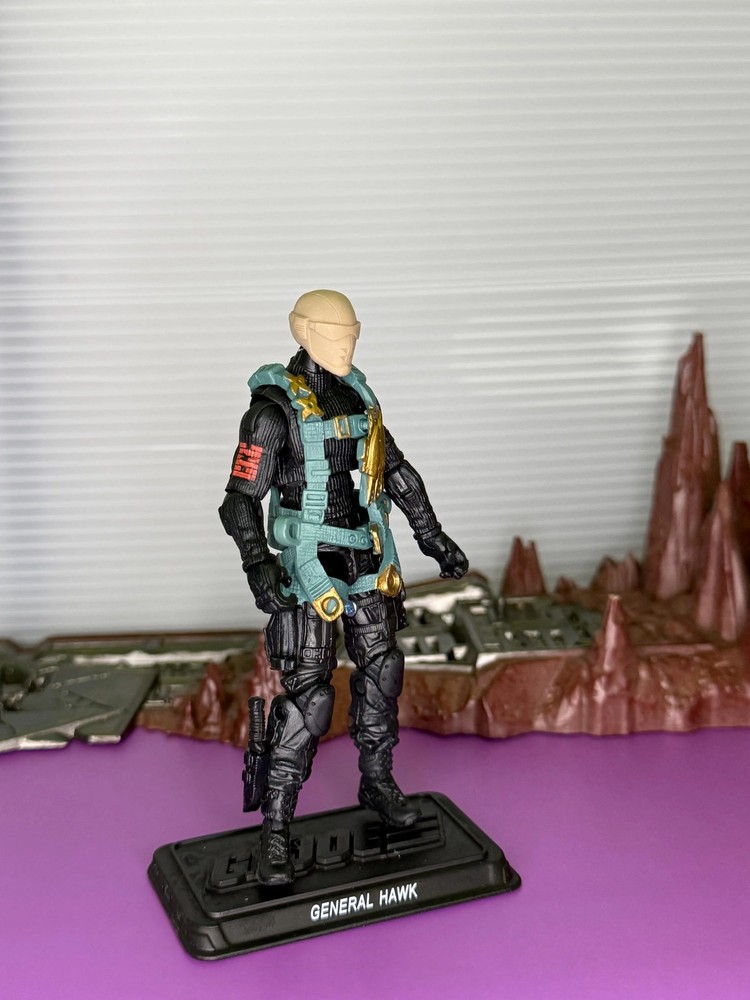 Resolute Snake Eyes - 1:18 scale