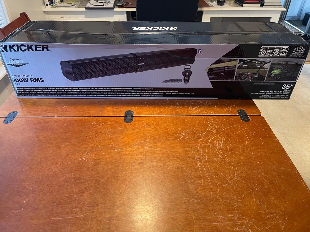 KICKER 47KPB2 300W Speaker System Enclosure