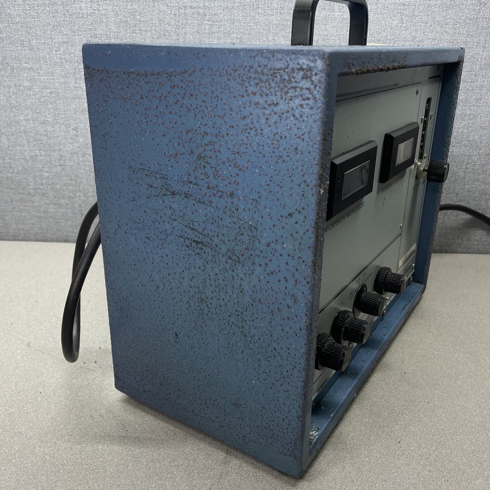 Teledyne Model 990 Thermco Flue Gas Analyzer - Powers On - UNTESTED