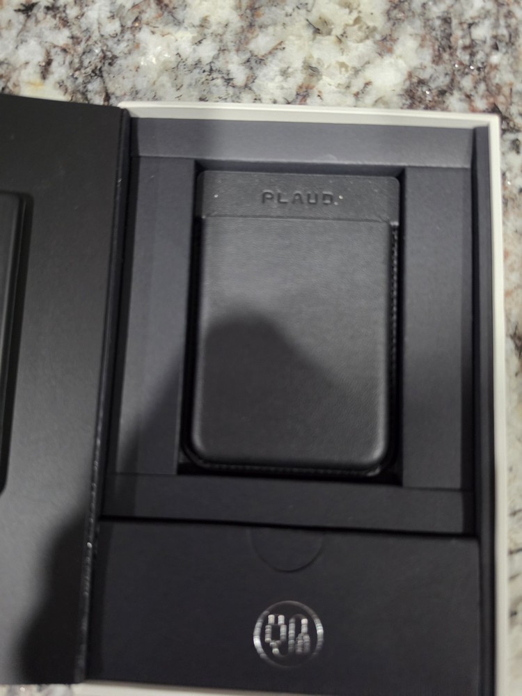PLAUD NOTE - ChatGPT Empowered AI Voice Recorder - Model NB-100