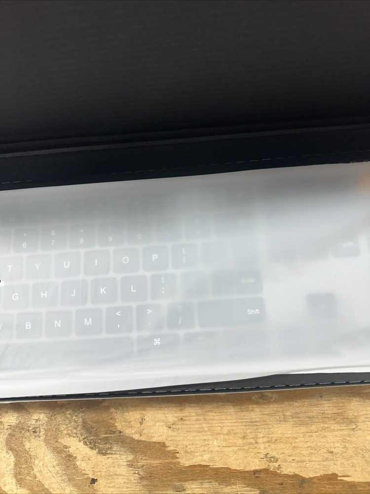 ProtoArc Backlit Bluetooth Keyboard and Mouse for Mac KM100-A Space Gray