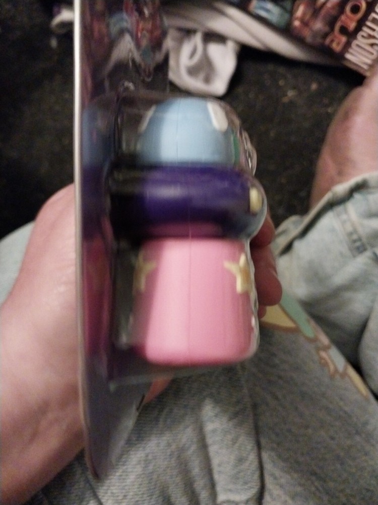 UFO Silicone Alien Earbud Case