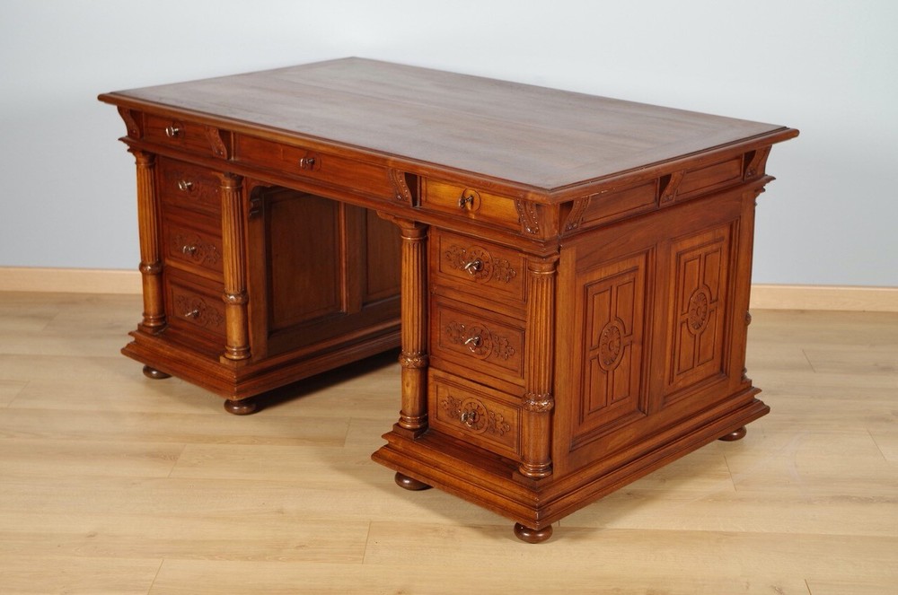Honoré Dufin: Renaissance style office