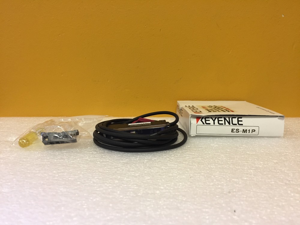 Keyence ES-MIP 12 to 24 VDC, N.O / N.C Switch Selectable, Amplifier Unit. New!