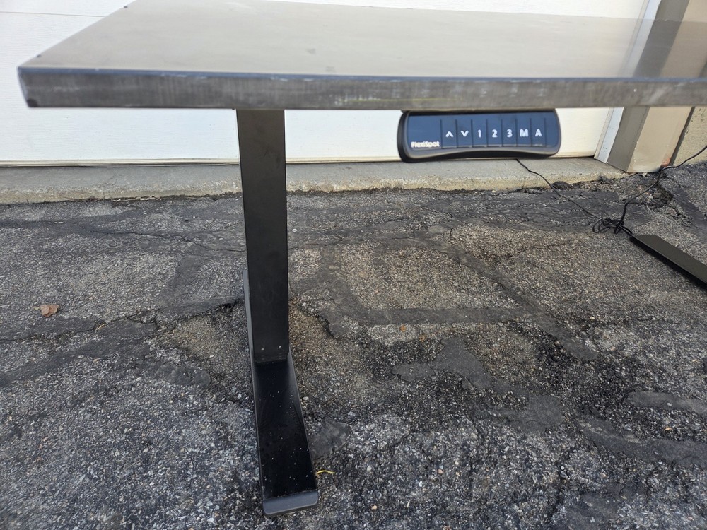 Flexispot Adjustable Workbench, 62"x32", 600 Lb. Capacity, Phenolic Top, Used